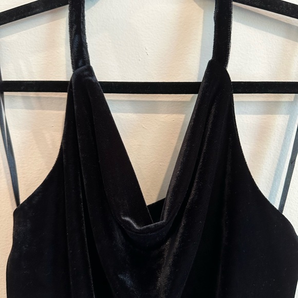 NWOT By Anthropologie Cowl-Neck Velvet Top - Picture 6 of 11